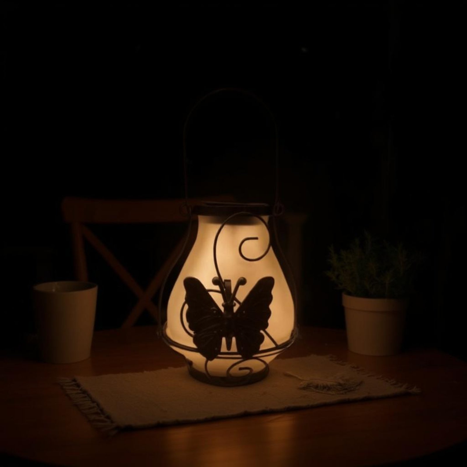 Linterna Solar con Forma de Ma - Outdoor Lighting And Decor reseña y precio
