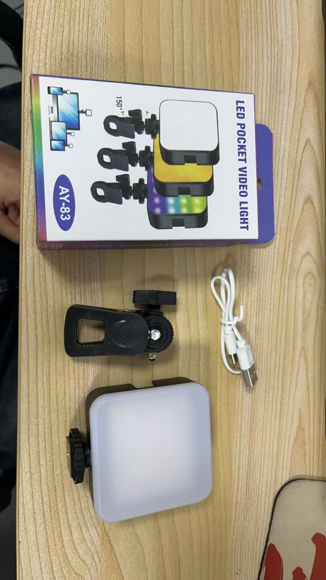 Luz de bolsillo RGB para fotog - Outdoor Lighting For Photography reseña y precio